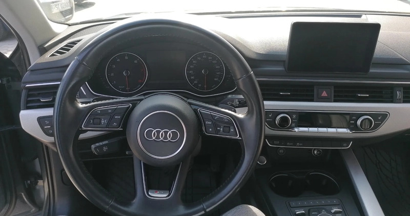 Audi A4 cena 80000 przebieg: 122500, rok produkcji 2017 z Bogatynia małe 172